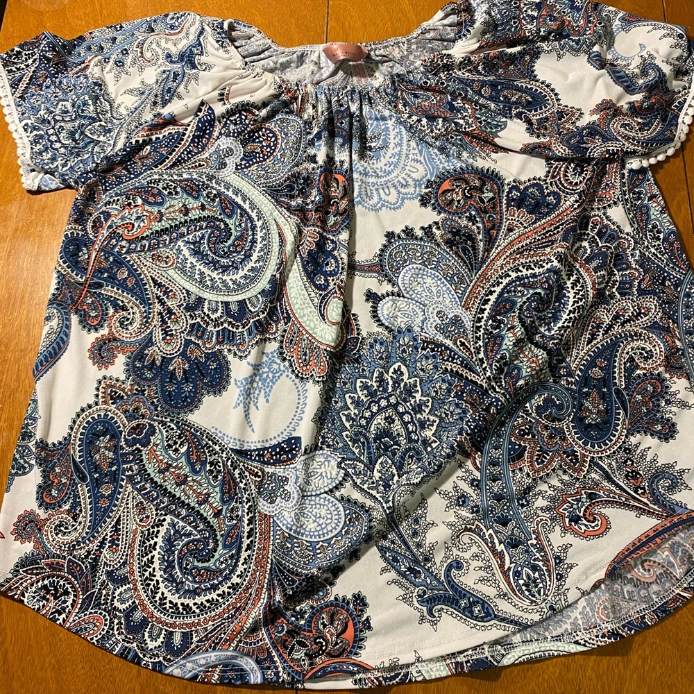 Size small Amana blouse